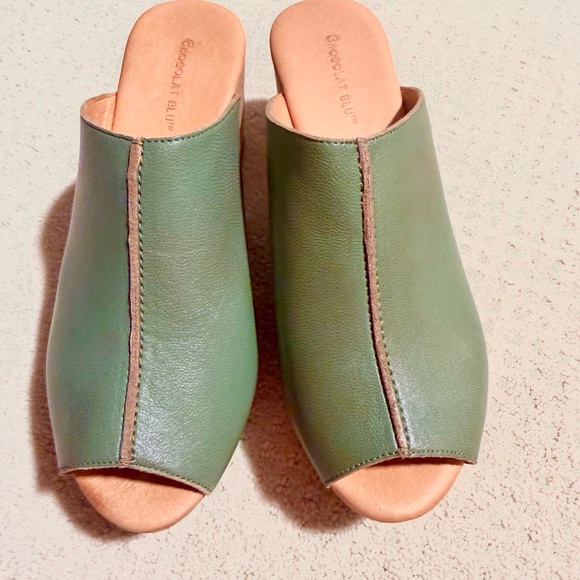 Sundance Catalog platform leather clogs like new - Picture 6 of 14